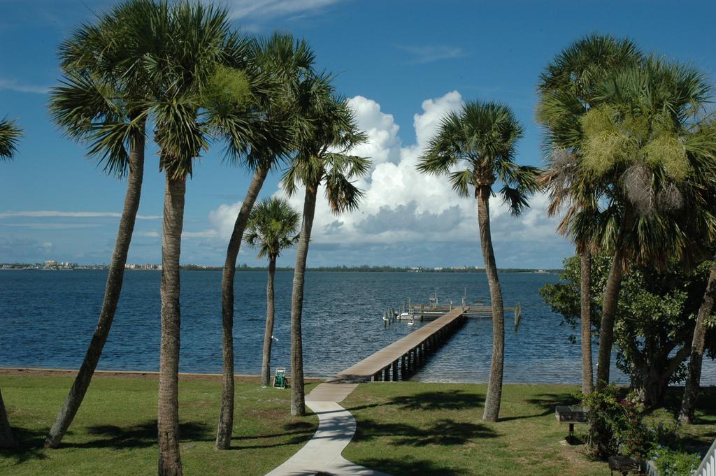 Caribbean Shores Waterfront Resort Jensen Beach Esterno foto