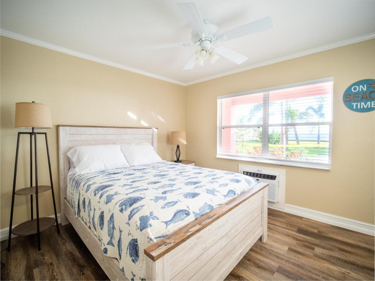 Caribbean Shores Waterfront Resort Jensen Beach Esterno foto